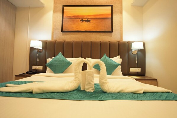 Premium Room | Free WiFi - Hotel Vedic Roots (Varanasi)