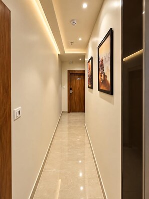 Living area - Hotel Vedic Roots (Varanasi)