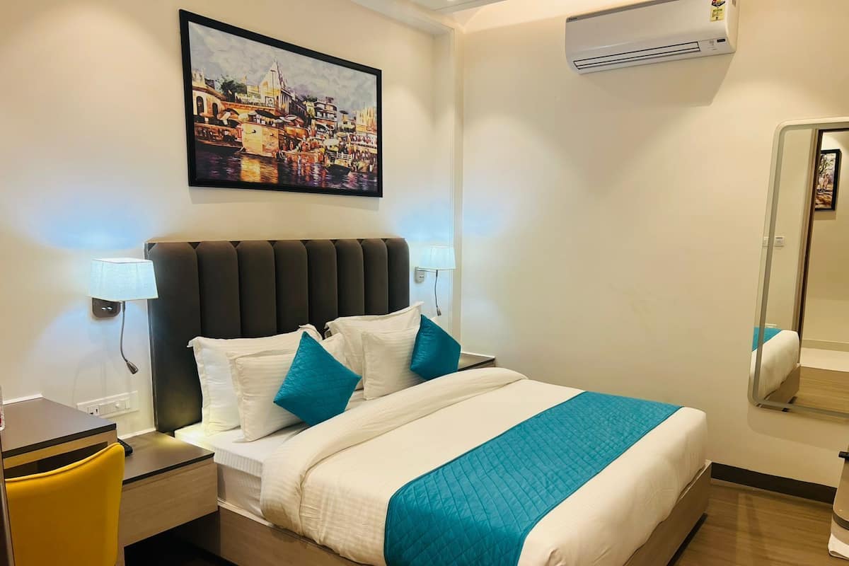 Habitación Deluxe, vista a la ciudad | Wifi gratis 