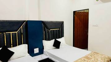 Family Room | Free WiFi