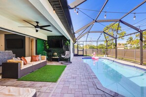 A heated pool - Heated Pool & Outdoor Kitchen: Cape Coral Home (Cape Coral)