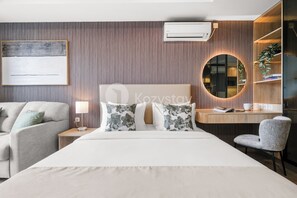 Apartemen, 1 kamar tidur, pemandangan kota | Meja kerja, ruang kerja ramah laptop, dan setrika/meja setrika