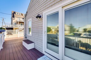 Exterior detail - 1 Block to Humarock Beach: Dog-Friendly Cottage (Marshfield)