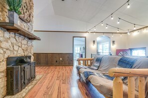 TV, fireplace, table football, ping pong