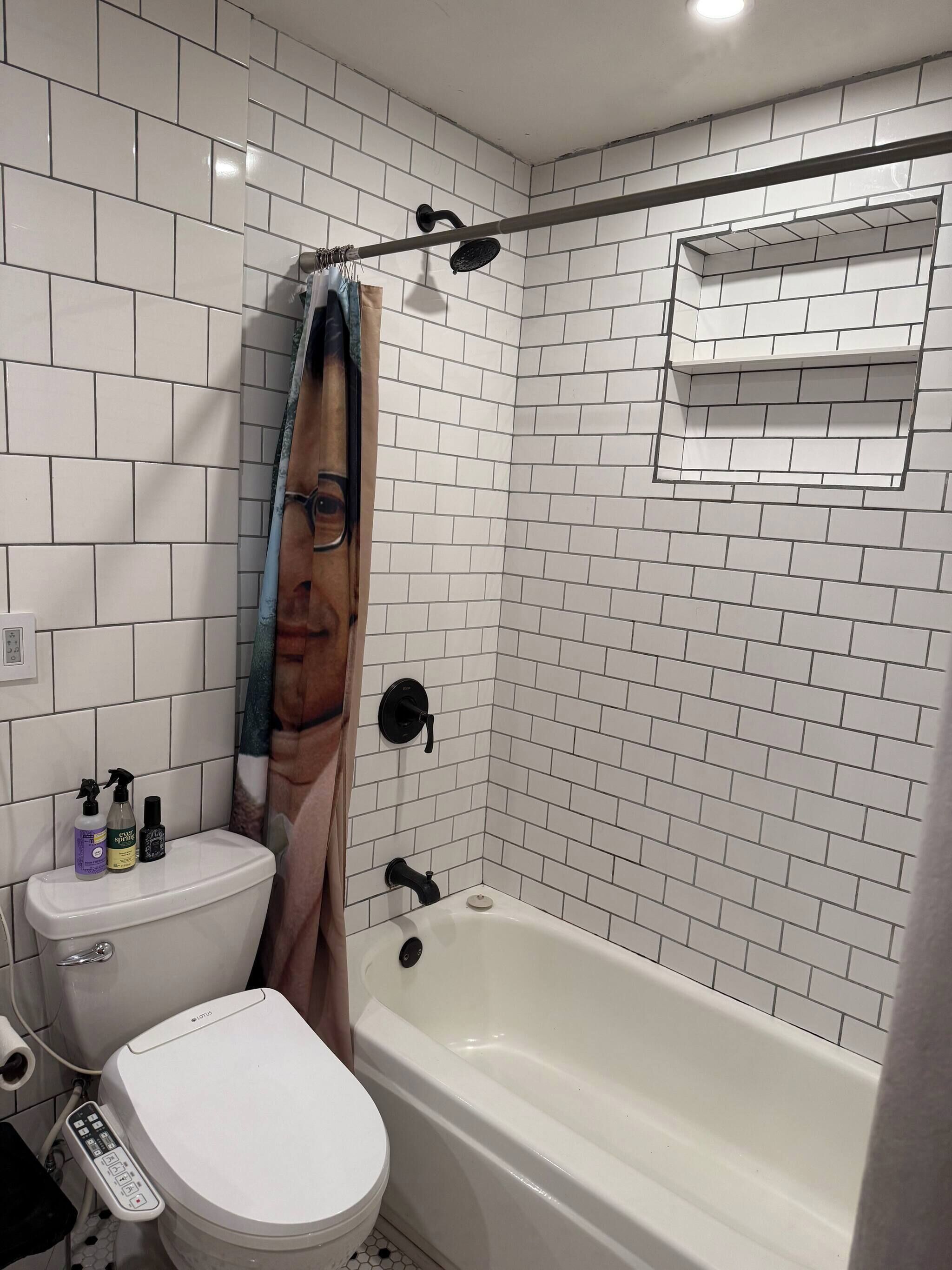 Casa, 3 quartos, sacada | Banheiro