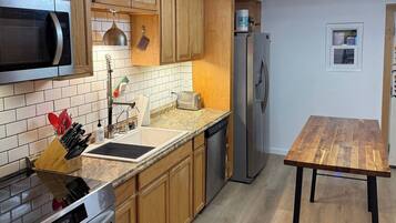 Casa, 3 quartos, sacada | Parte interna