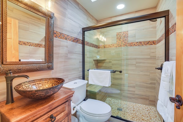 Towels - Walk to Santa Fe Plaza: Historic Eastside Retreat (Santa Fe)