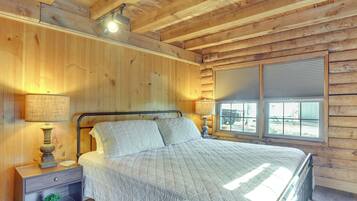 4 bedrooms, Internet, bed sheets
