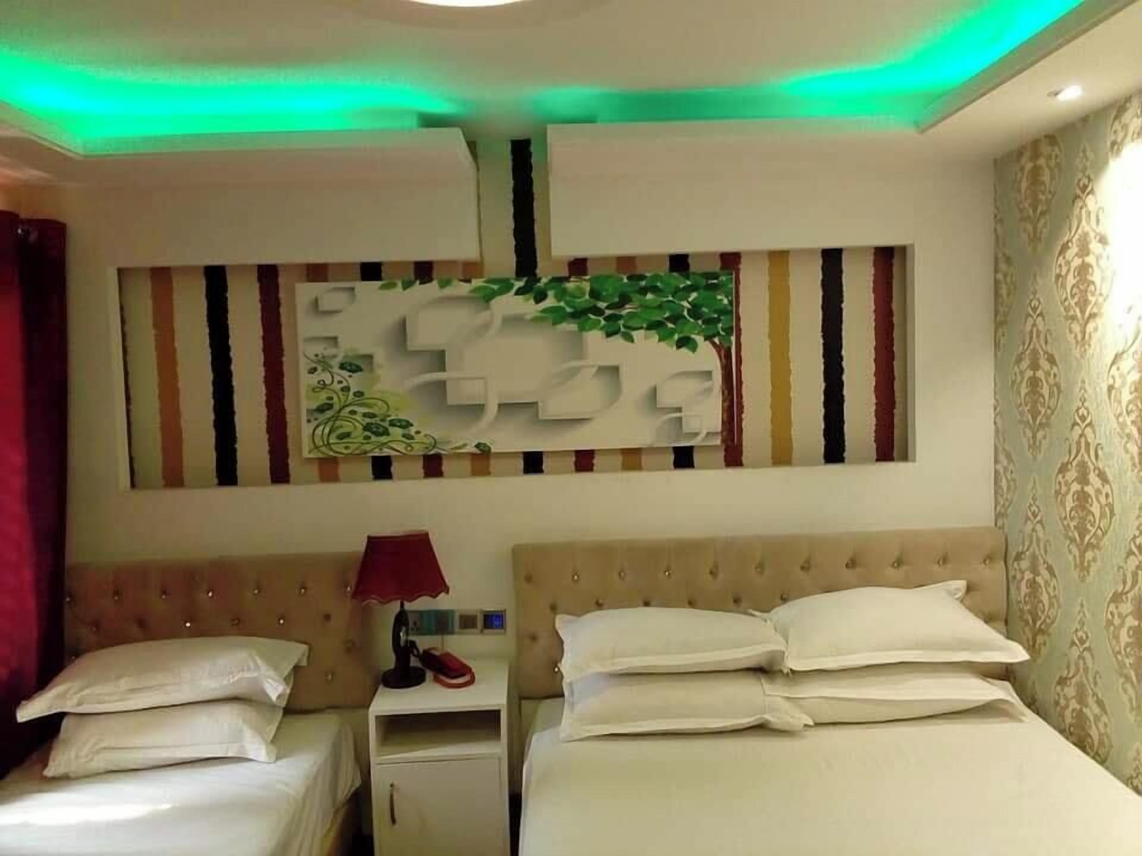 Deluxe Triple Room | Free WiFi