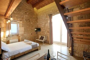 9 عدّة غرف نوم وواي فاي مجانًا وملاءات أسرّة