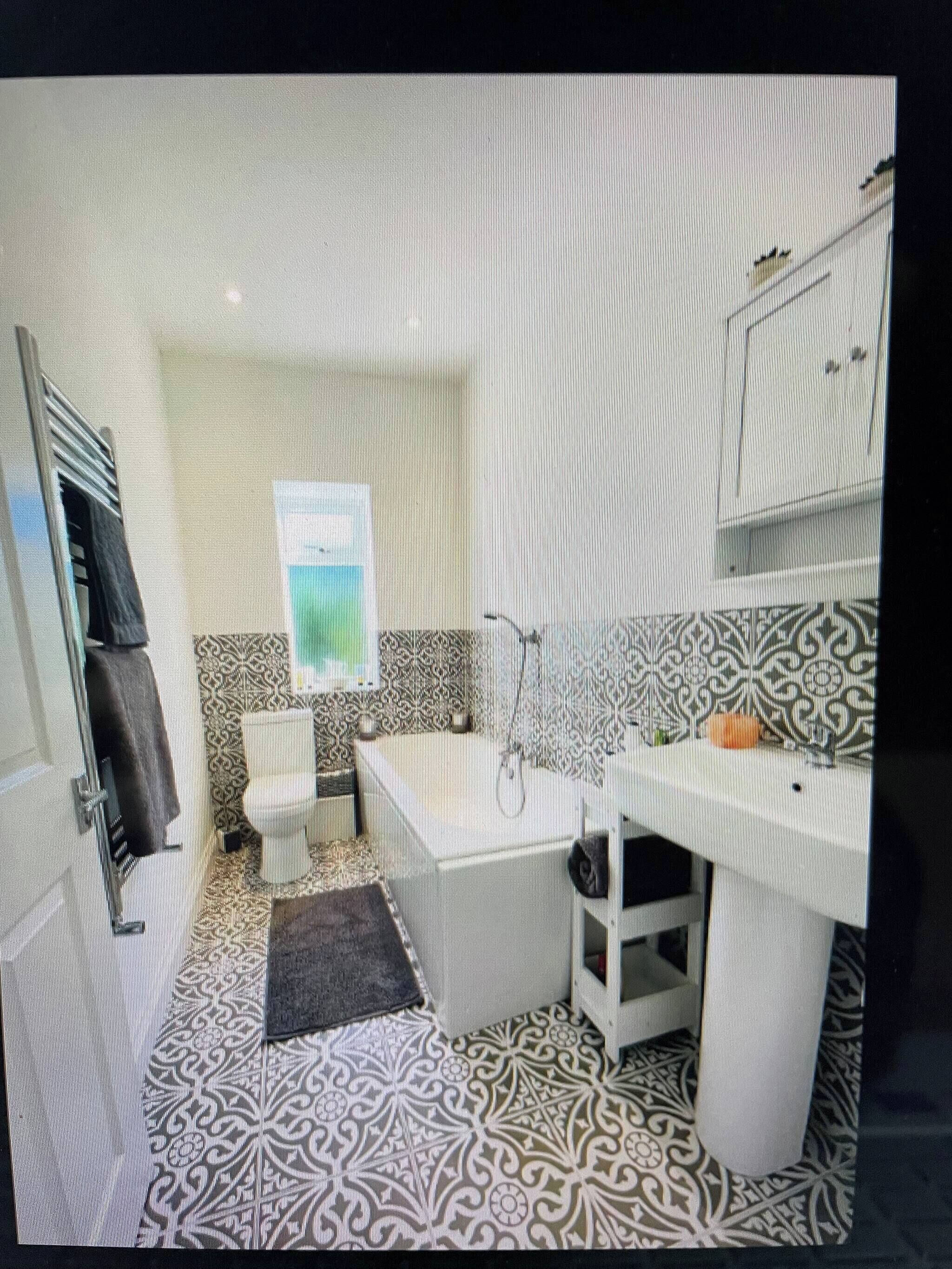 Apartment, 1 Bedroom | Bathroom | Toilet paper