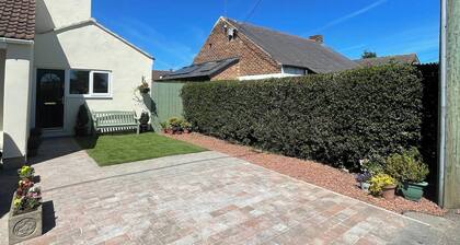 Newcastle Pet Friendly Annex, Drive, Garden, 10min Drive to City Centre