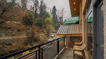 Duplex Quadruple Room | Terrace/patio