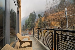 Duplex Quadruple Room | Terrace/patio