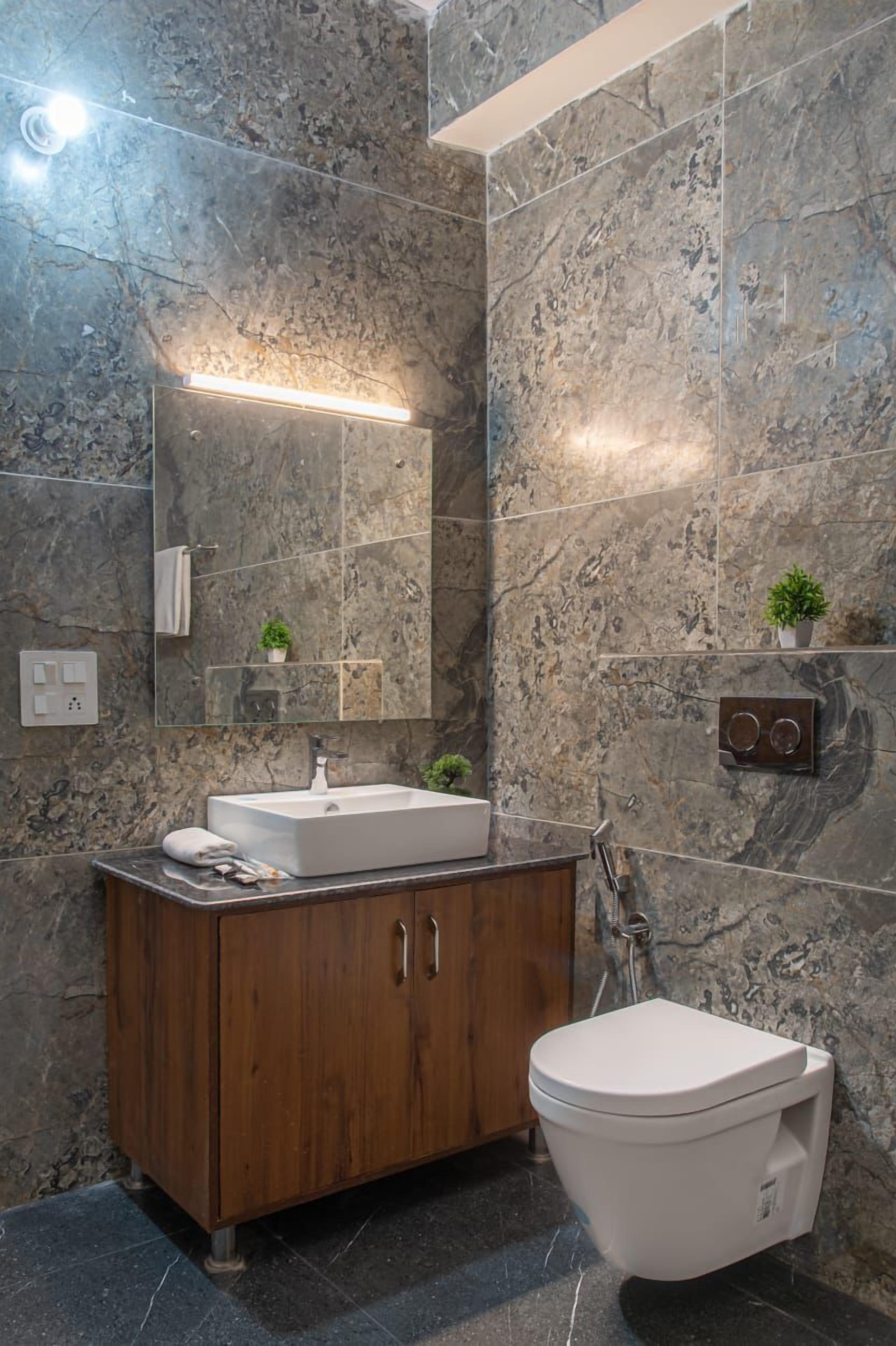 Free toiletries, towels, soap, shampoo