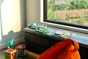 Children's area - Tranquil Luxury Stay with Rice-Field & Ocean Views, Private Pool+Bar, Chef & BBQ (Bali)