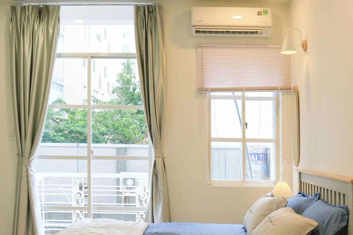 Grand Room | Iron/ironing board (on request)