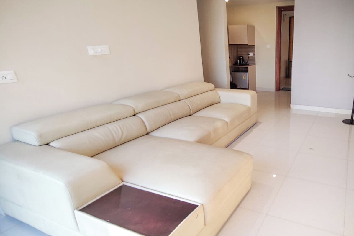 Villa - utsikt mot bergen