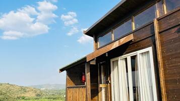 Bureau, fer et planche Ă repasser, Wi-Fi gratuit