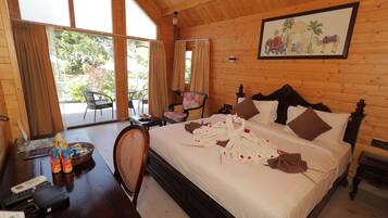 Bureau, fer et planche Ă repasser, Wi-Fi gratuit