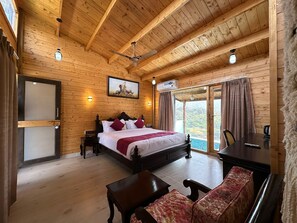 럭셔리 코티지, 산 전망 | 책상, 다리미/다리미판, 무료 WiFi