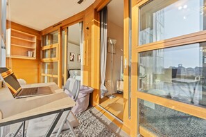 Dining - Battersea riverside 1 bedroom flat (Greater London)