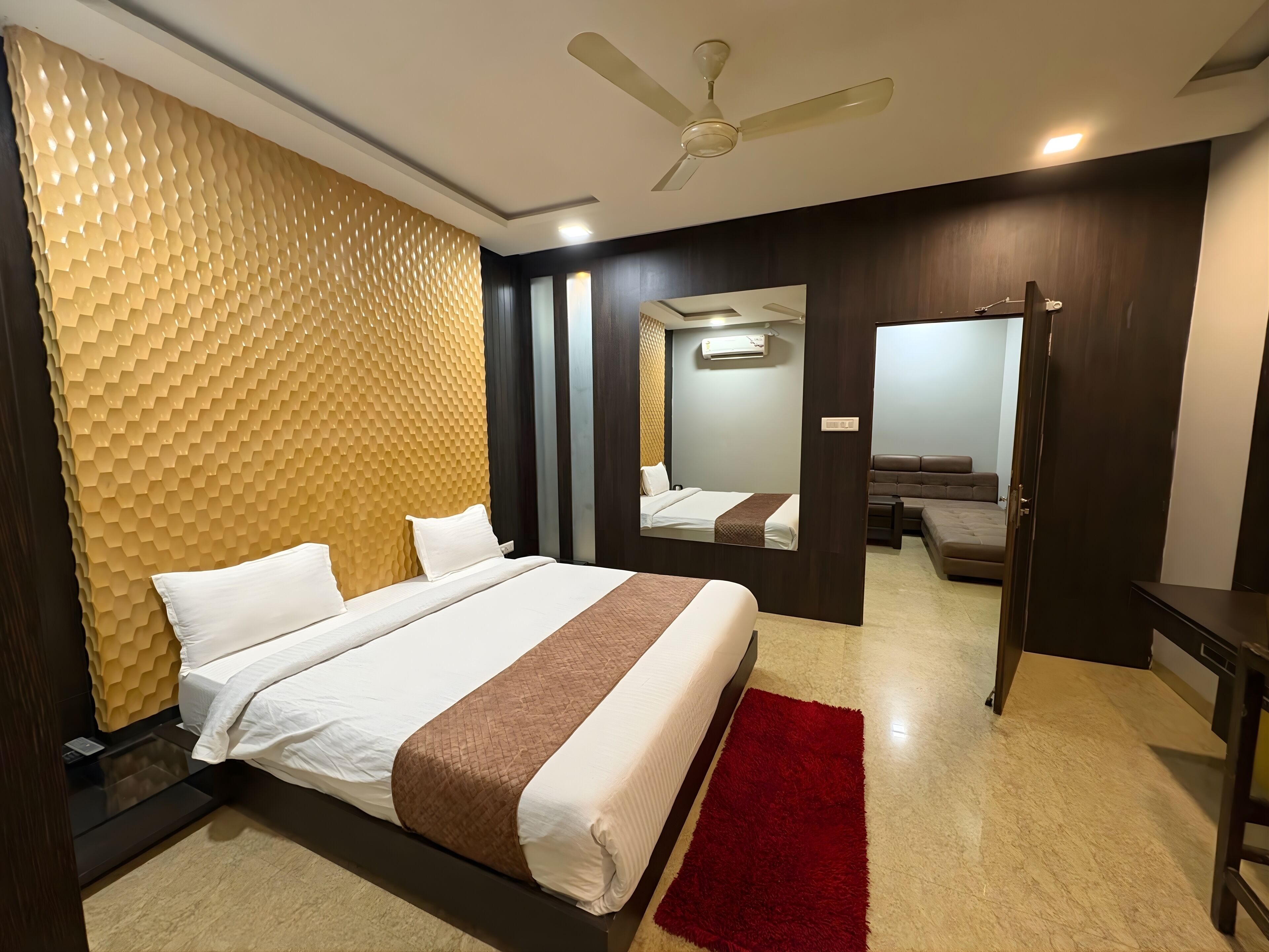 套房, 花園景 | 熨斗/熨衫板