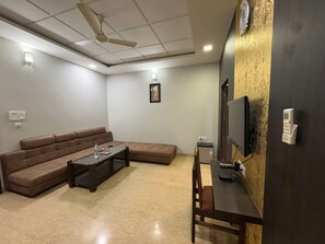 Suite, Gartenblick | Bügeleisen/Bügelbrett