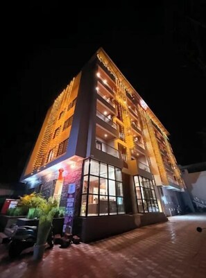 Kahden hengen perushuone | Oleskelualue