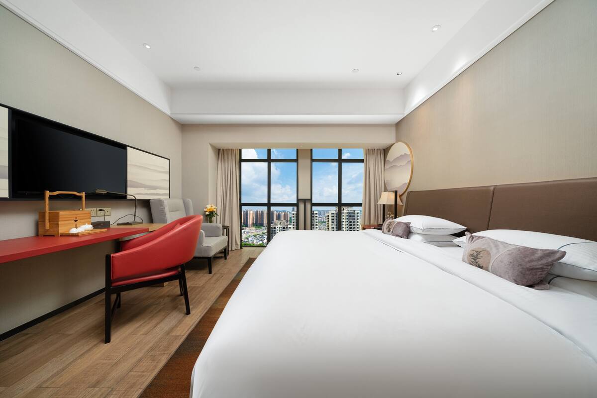 Habitación ejecutiva, 1 habitación, no fumadores, vistas a la ciudad | Ropa de cama de alta calidad y edredones de plumas