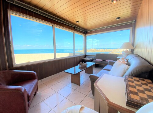 Petite maison vue mer avec deux chambres