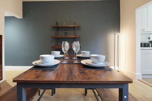 Dining - 3Bed Home Perfect for Exploring Nottingham & Derby (Long Eaton)