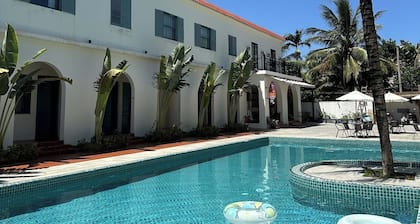 Wanning 911 Surf Club