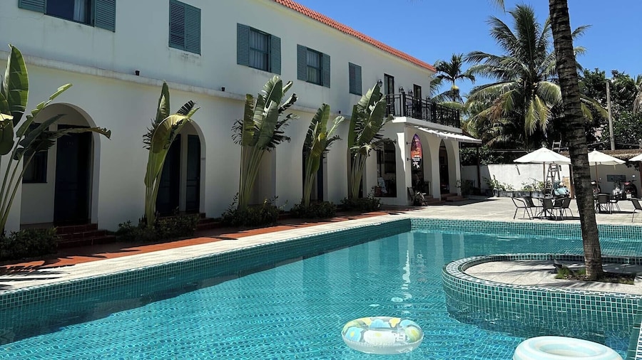 Wanning 911 Surf Club