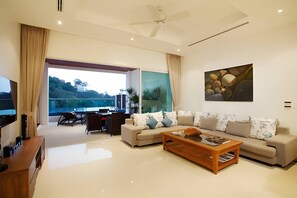 ด้านหน้าที่พัก