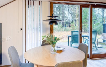 Pet friendly home in Oksbøl with WiFi