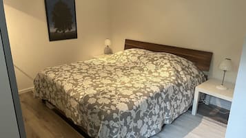 1 Schlafzimmer, Bügeleisen/Bügelbrett, WLAN, Bettwäsche