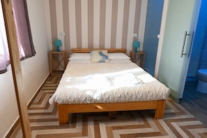 1 bedroom, WiFi, bed sheets - Borgo Sciugolo - Hydrangea Apartment (Baselice)