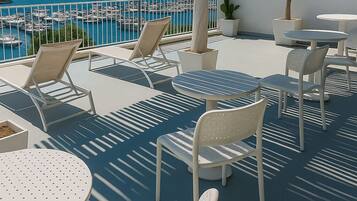 ด้านหน้าที่พัก