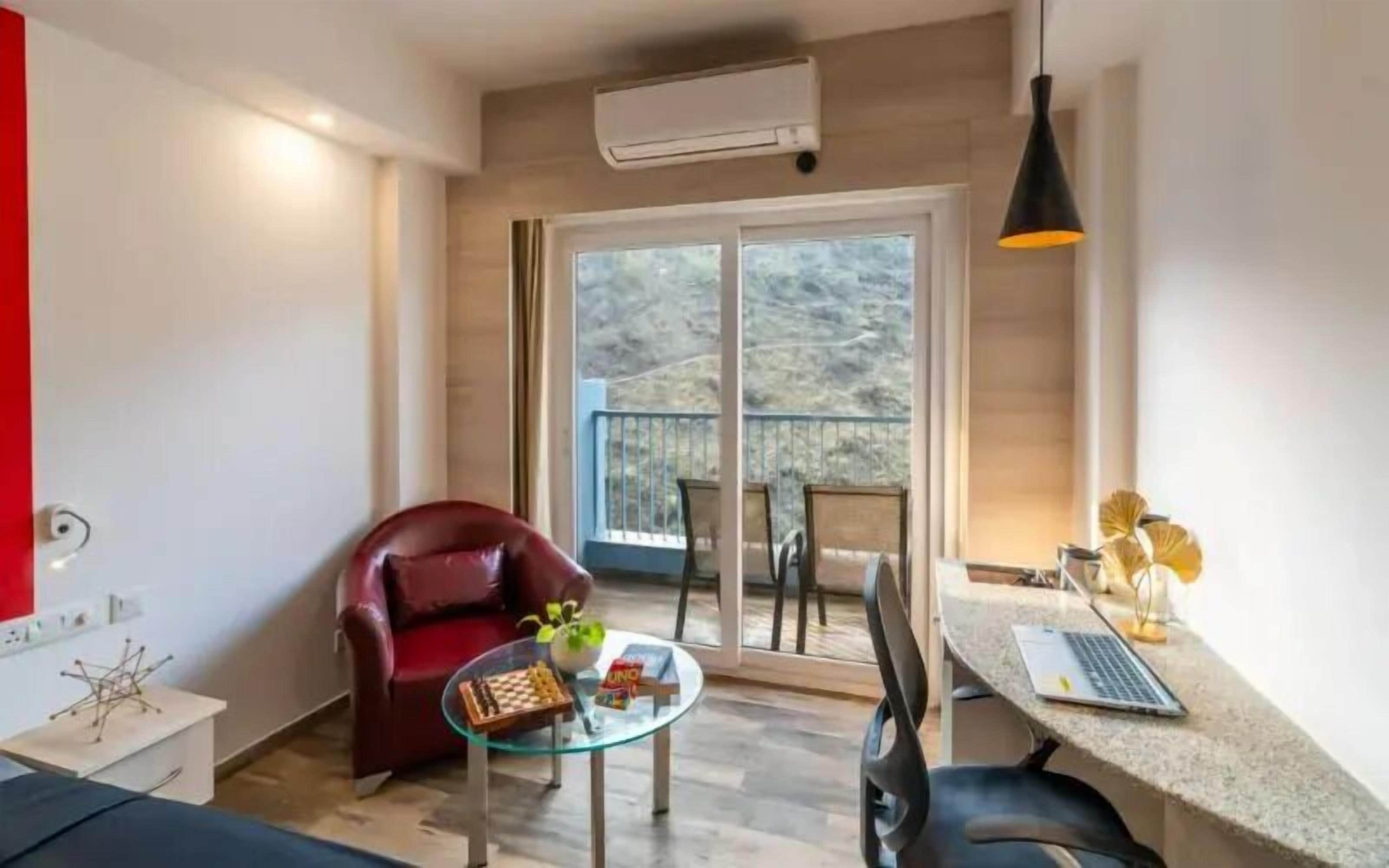 Premium Double Room with Balcony and Valley View | Free WiFi, bed sheets