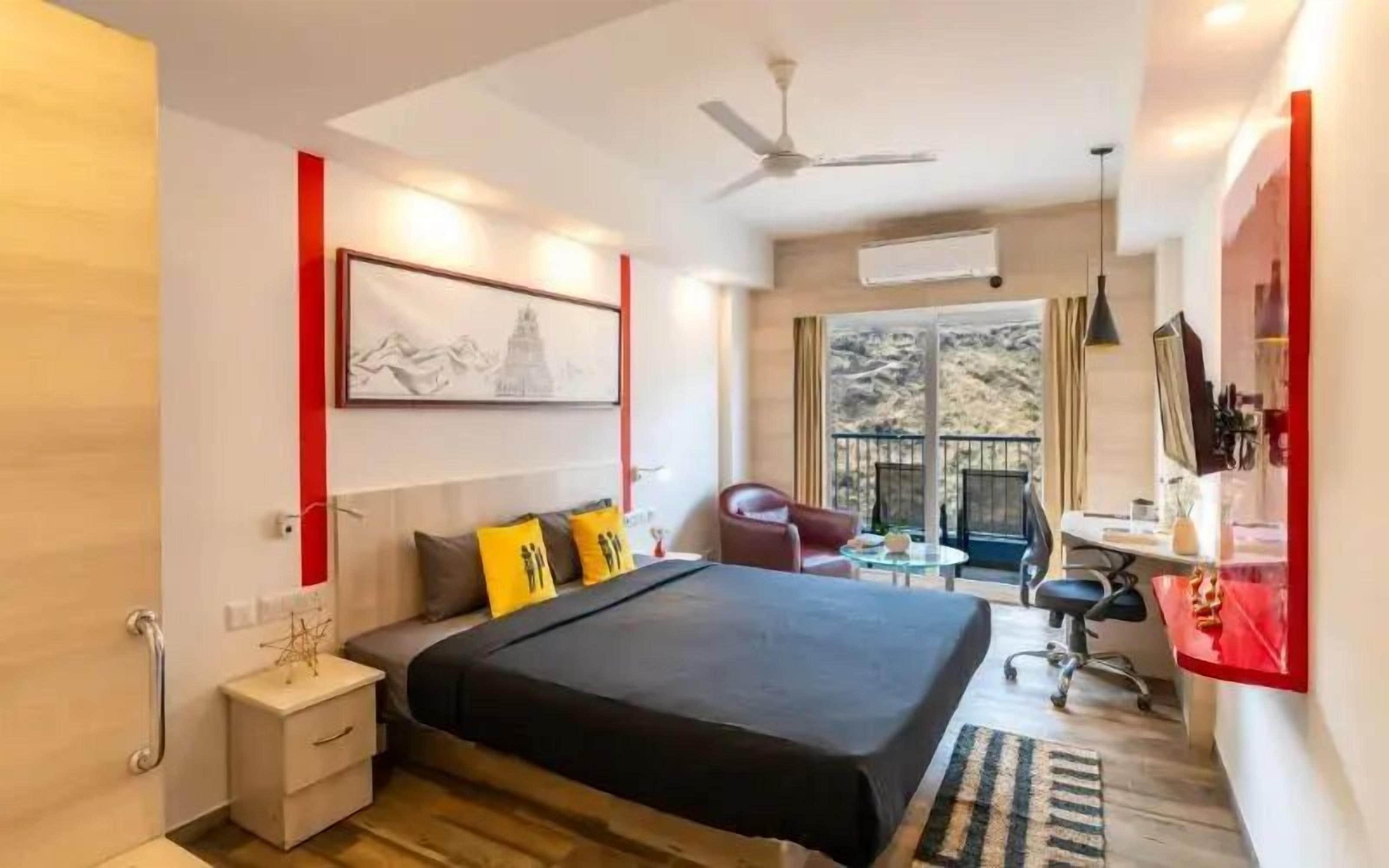 Dobbeltrom – basic, dalutsikt | Wi-fi (inkludert) og sengetøy