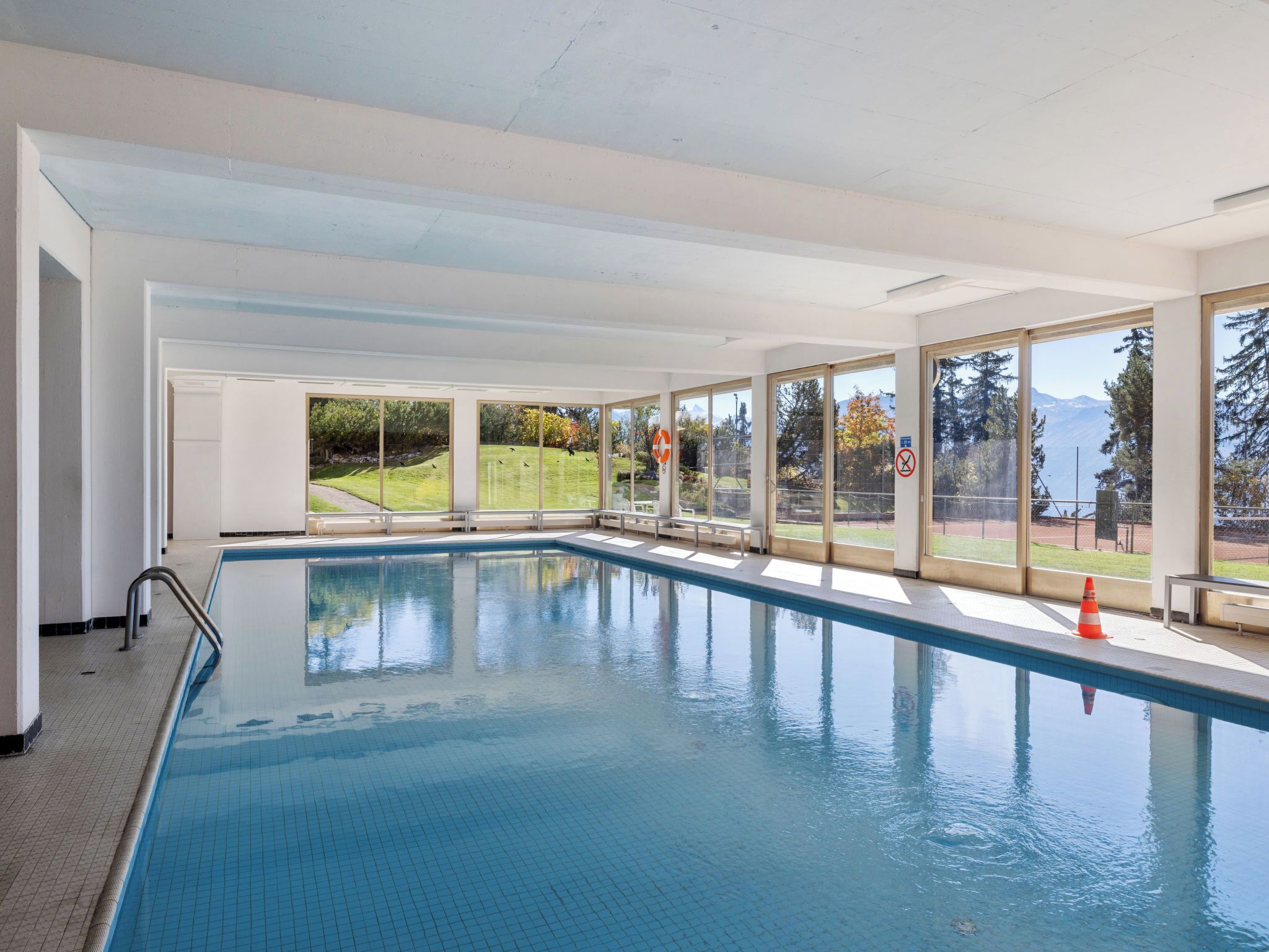 Piscine couverte, piscine chauffée