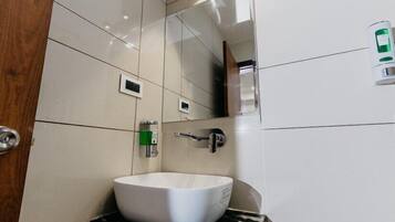 Towels, soap, shampoo, toilet paper