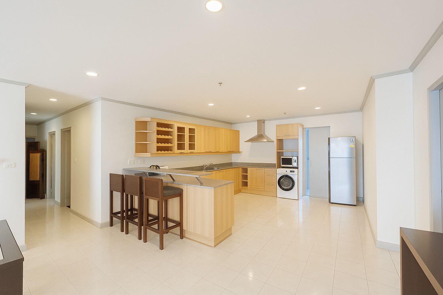 Panoramic Penthouse, 3 Bedrooms, Beach View, Beachfront | Private kitchen