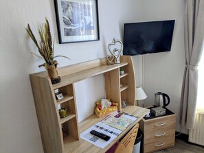 Single Room | Bathroom