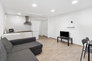 TV - Sol y Playa Benalmádena Apartment 3 (Malaga)