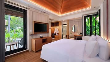 Casa de campo | Minibar y caja de seguridad en la habitación