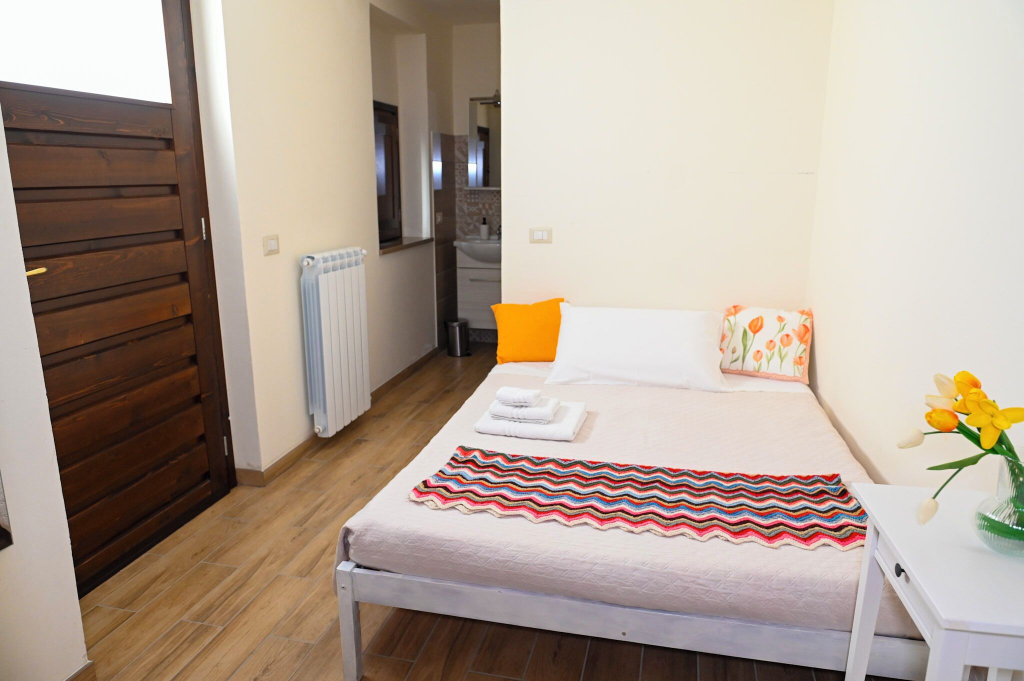 Single Room, 1 Large Twin Bed, Non Smoking | Free WiFi