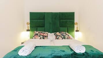 Basic Apartment | Iron/ironing board, free WiFi