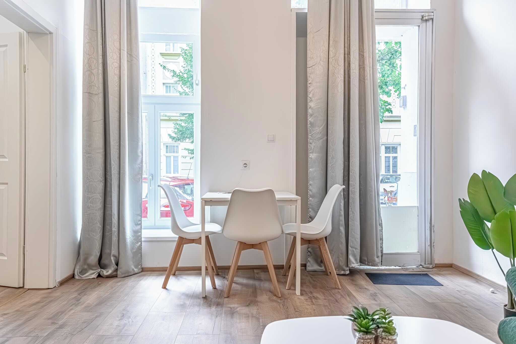 Eenvoudig appartement | Woonkamer